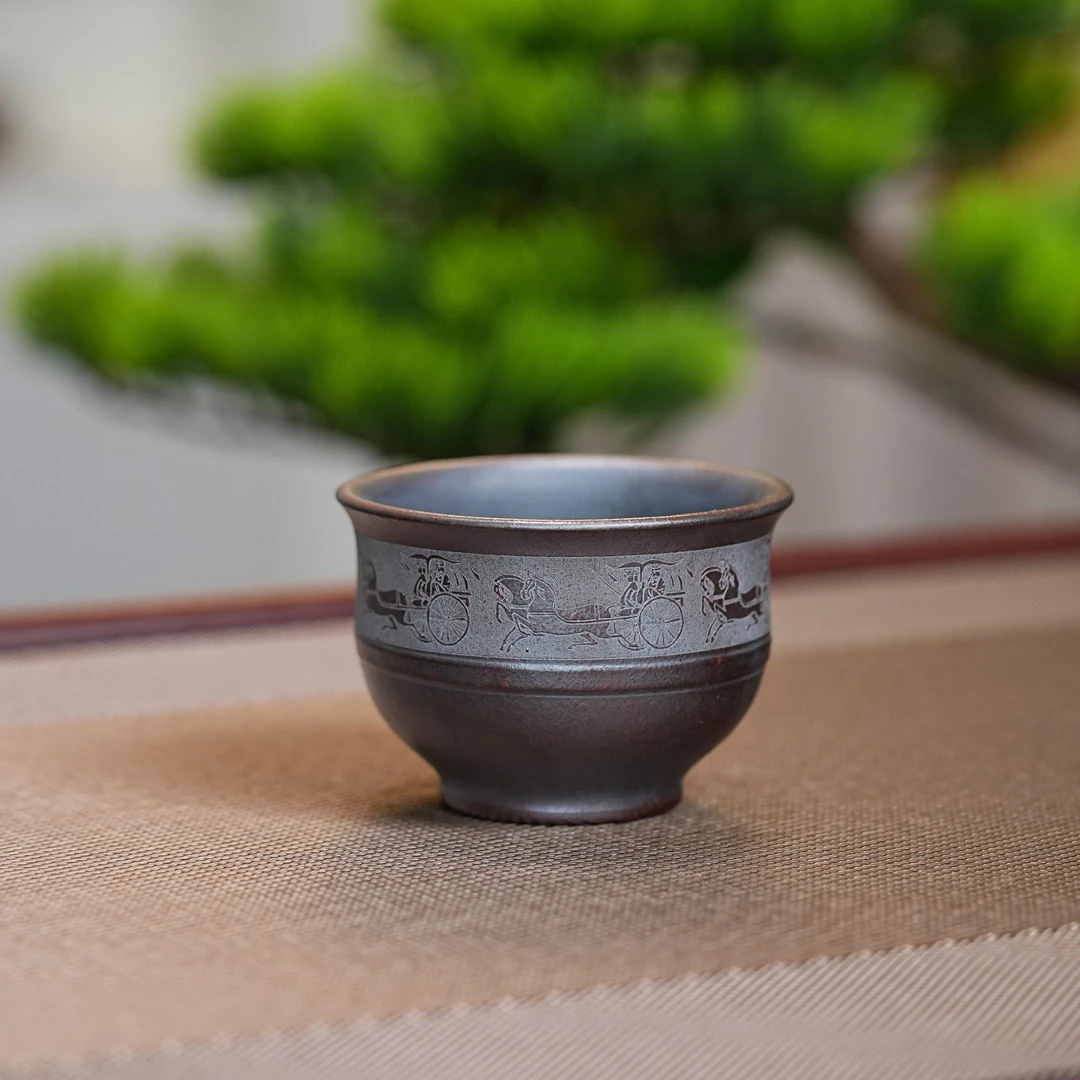 宜兴原矿铁血红砂手工刻绘战马紫砂主人杯品茗杯茶具113