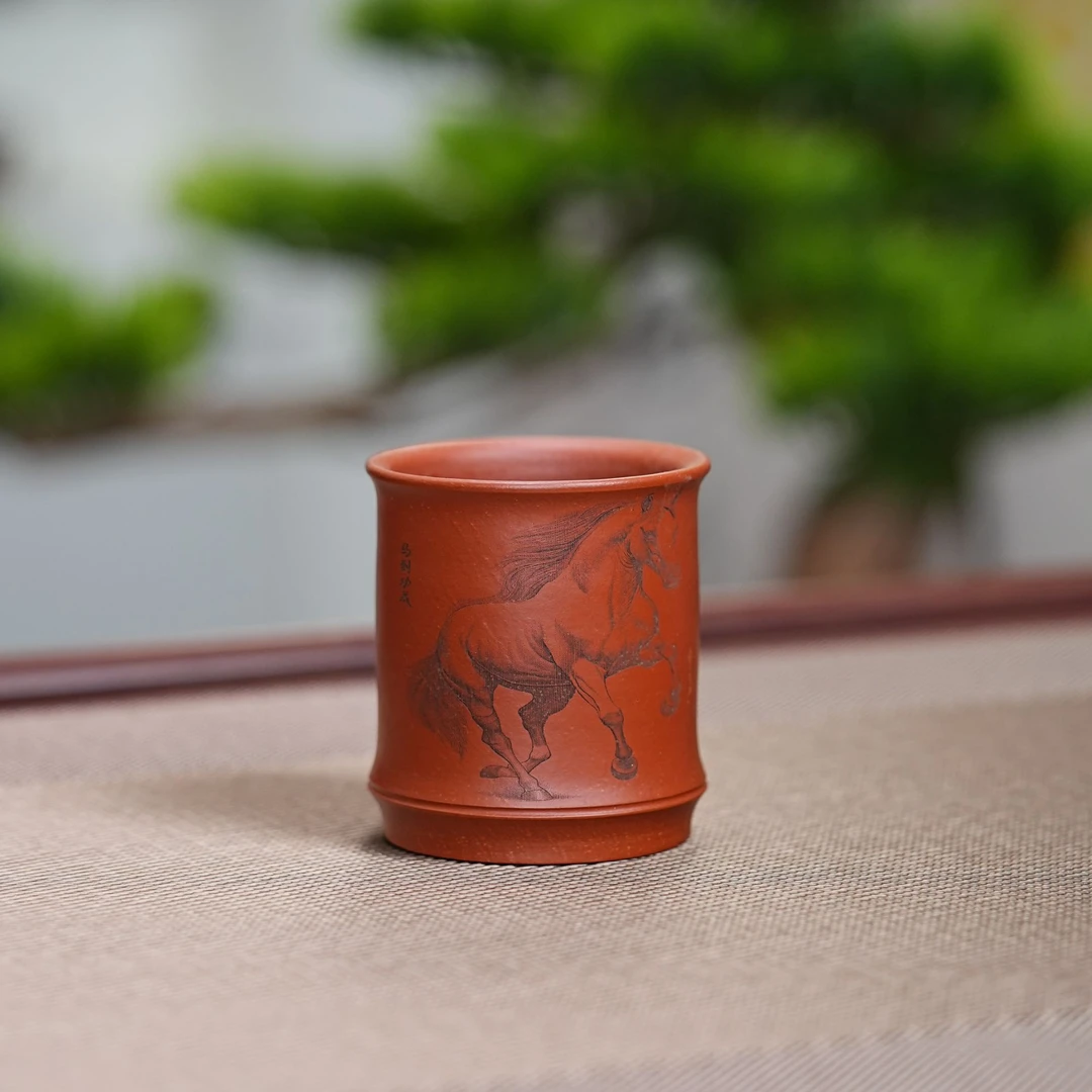 宜兴原矿鸡血大红袍朱泥手工刻绘马到成功紫砂主人杯品茗茶具097