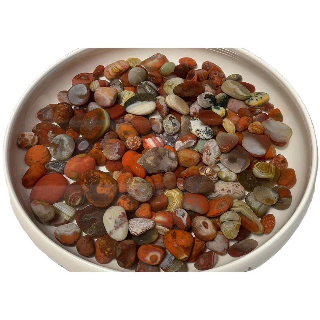 南京雨花石原石，鱼缸石，规格1-3CM，随机发货一斤左右（样图）