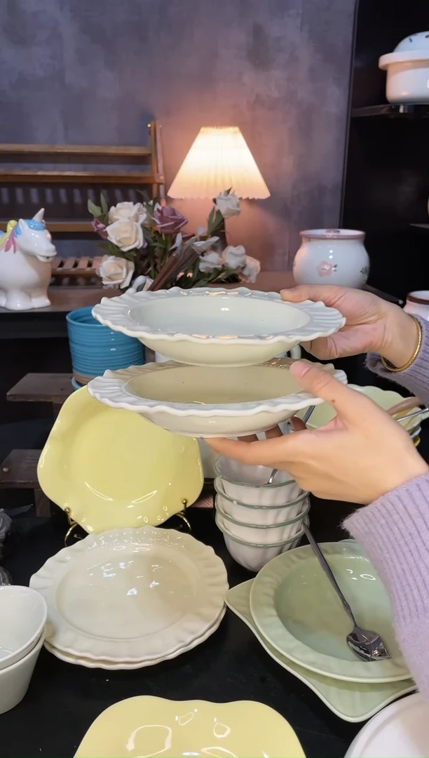 【闪购商品】陶瓷盘2只深奶白2件套微瑕（不带刀叉勺）