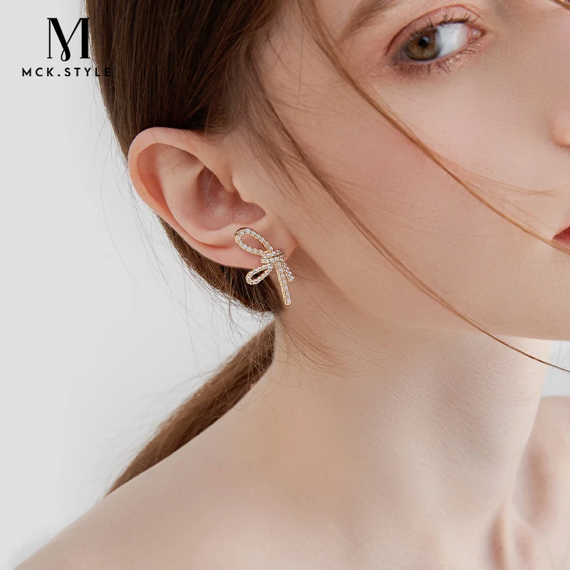 mck 合金合成锆石耳饰 蝴蝶结耳钉女气质网红 高级感耳饰设计耳环