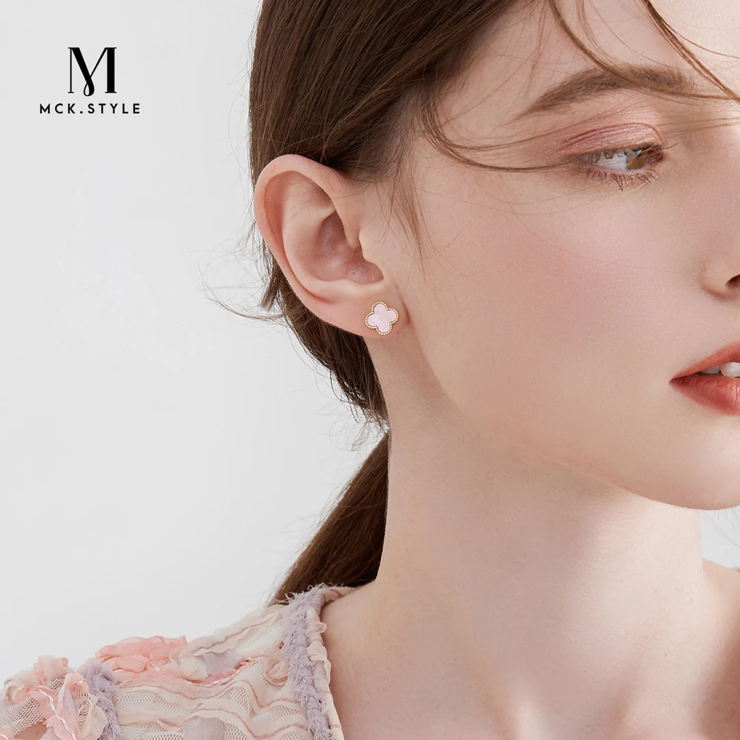 mck 合金亚克力耳饰 四叶草耳钉女简约高级感耳环精致925银针耳饰