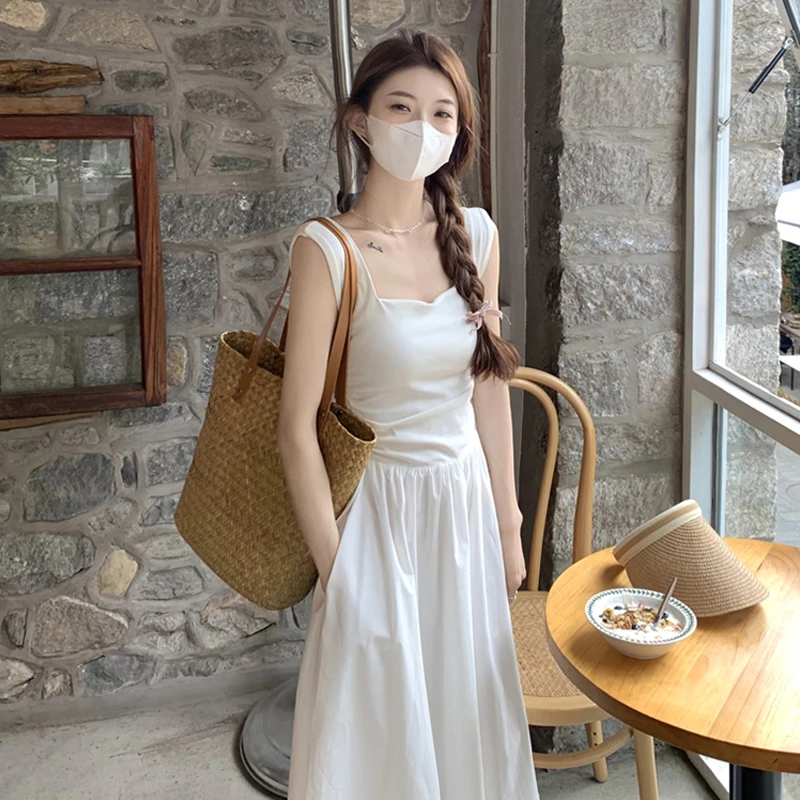 法式白色无袖背心连衣裙女夏季新款高级感气质方领收腰显瘦长裙子