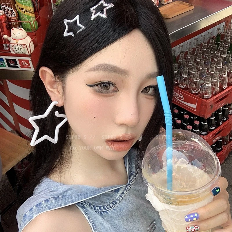 非金属耳饰 五角星星甜酷辣妹耳钉女多巴胺y2k耳饰简约个性耳环