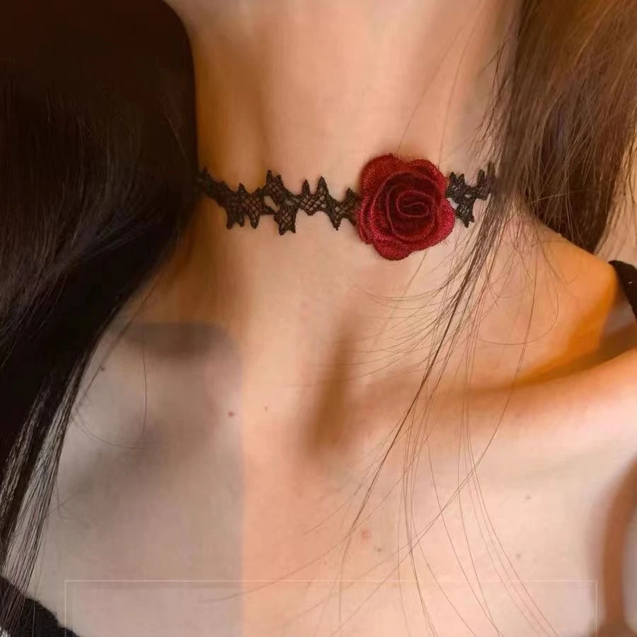 非金属布艺项链 蕾丝系带锁骨颈链酒红色编织玫瑰花朵脖子项圈