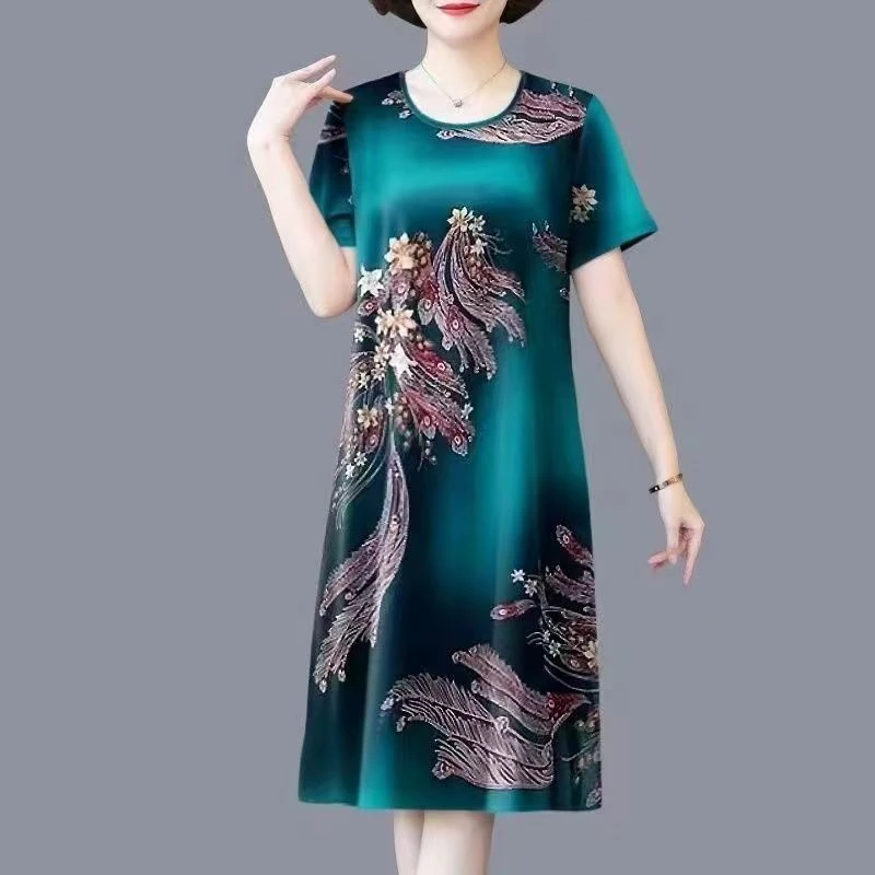 大码冰丝夏季宽松短袖中老年妈妈装休闲显瘦中长裙爆款遮肚连衣裙