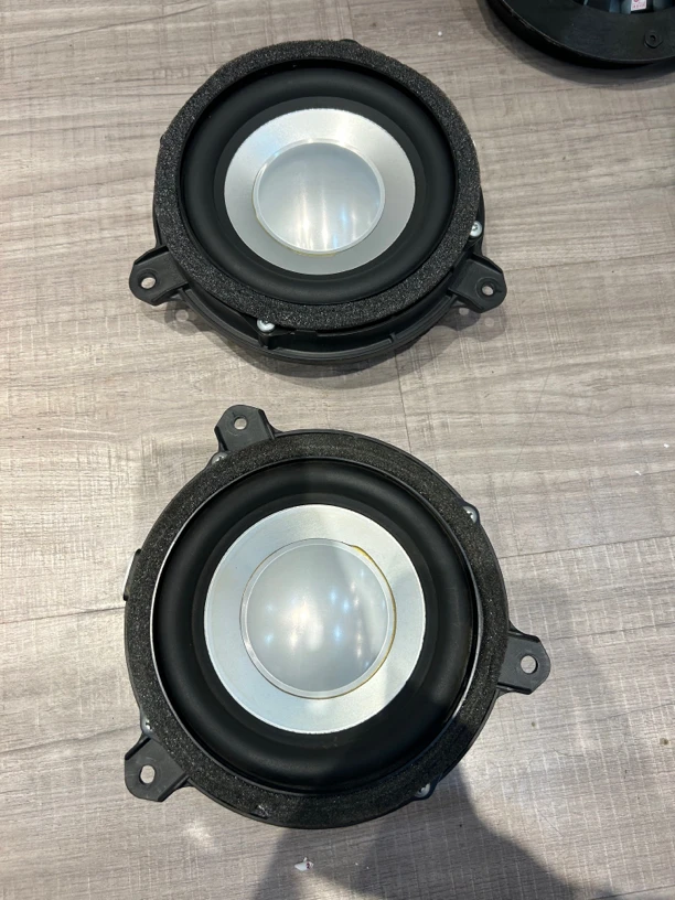 拆车马克白盘低音扬声器6点5寸正品，一对价格