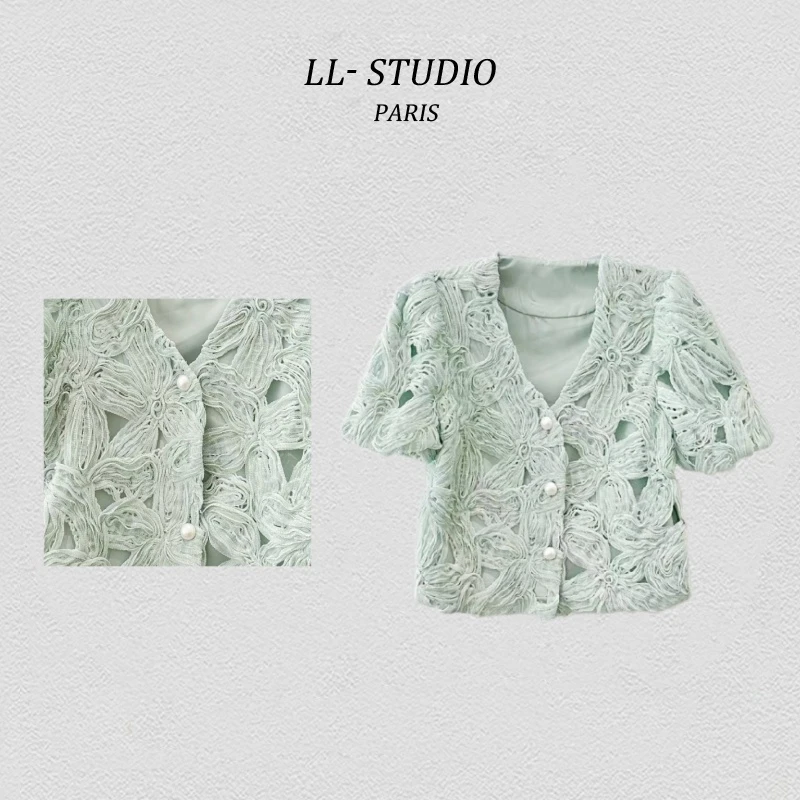 7妙兮LL‘繁花’ 镂空钩花珠片渐变丁达尔风甜美上衣#20240380
