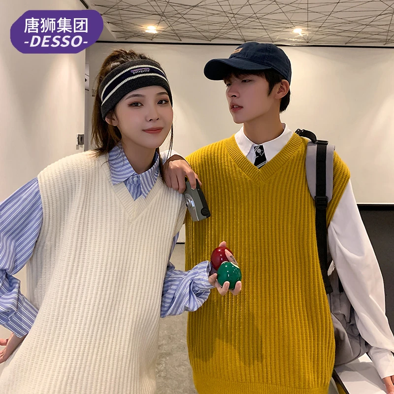 唐獅集团DESSO 秋冬季情侣装毛衣2023新款宽松V领无袖马甲针织衫