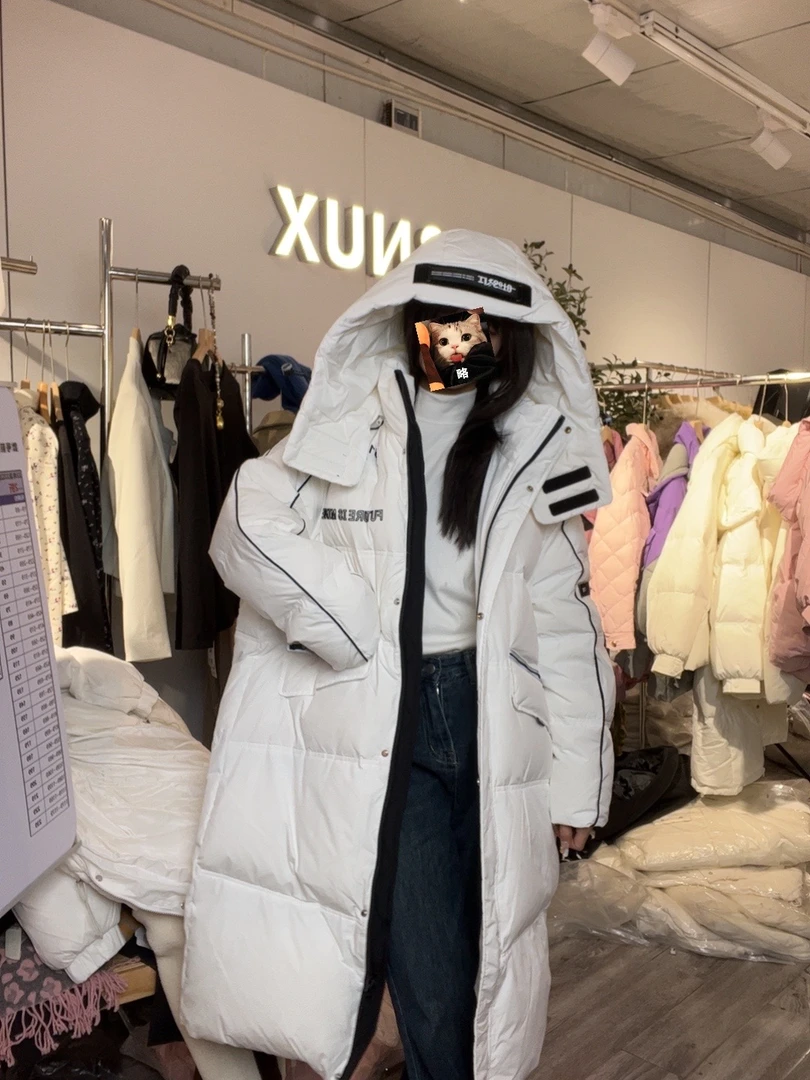 2024冬季新款白色中长款连帽防寒保暖加厚女学院风时尚气质外套