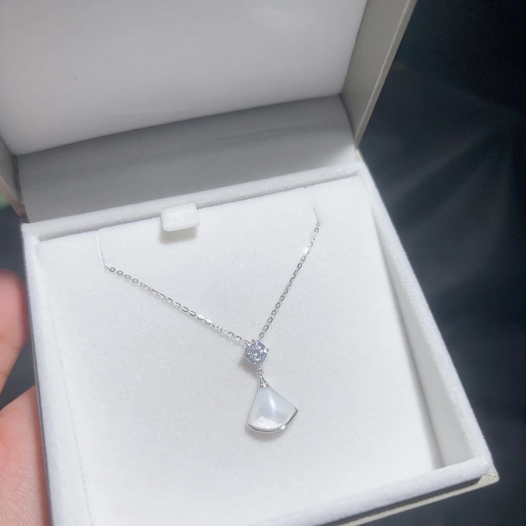 坠链均925银莫桑石 安念 M-59