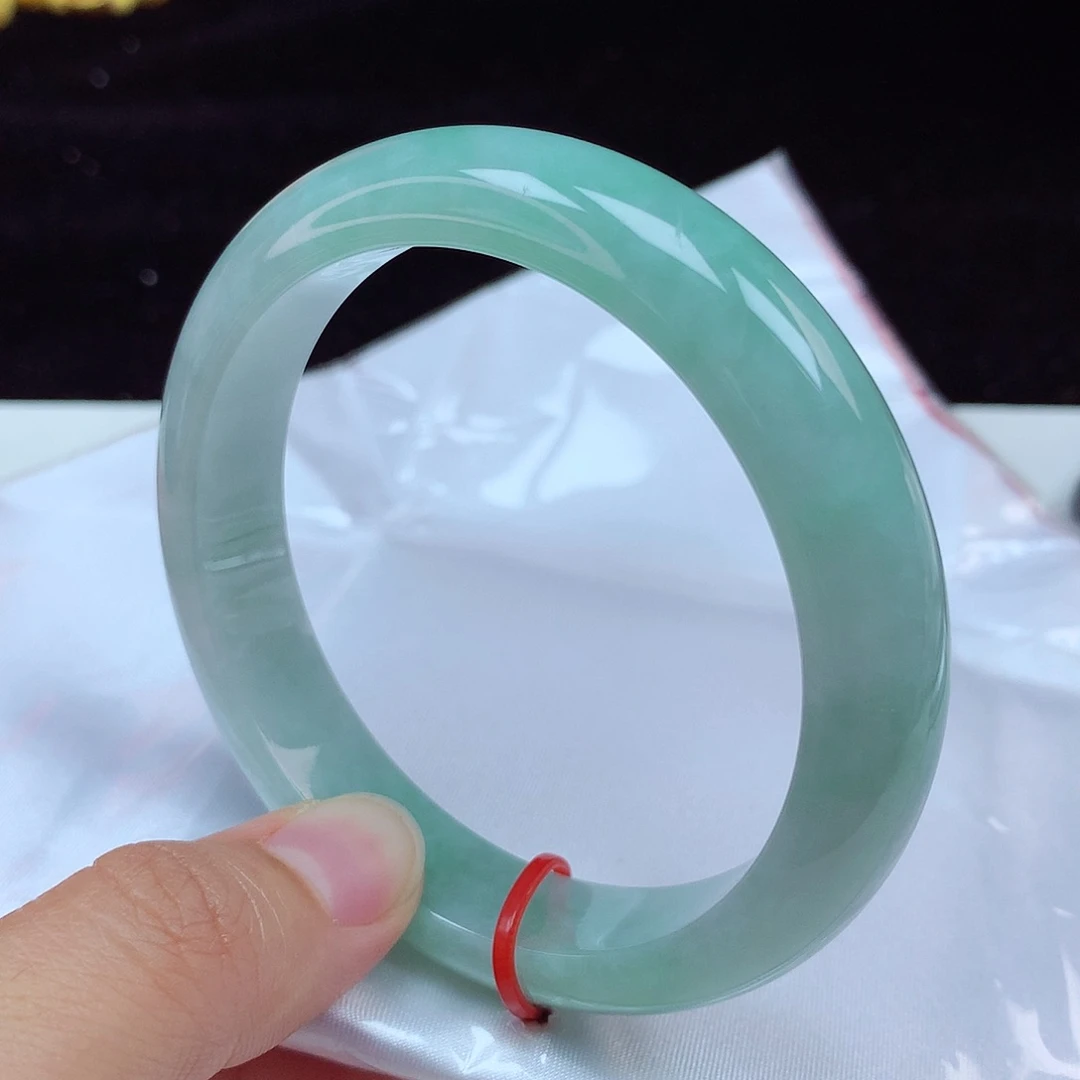 翡翠手镯未镶嵌天然翡翠59