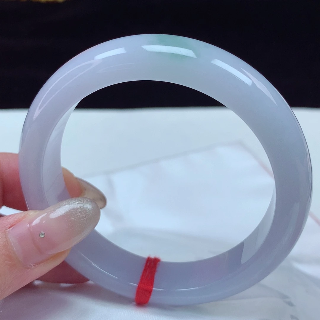 翡翠手镯未镶嵌55-56圈