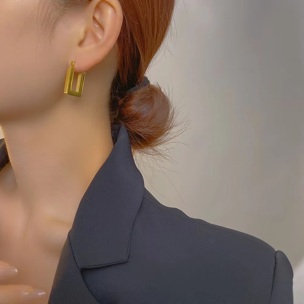 钛钢耳饰  个性气质女法式摩登复古耳环百搭简约欧美时尚冷淡风