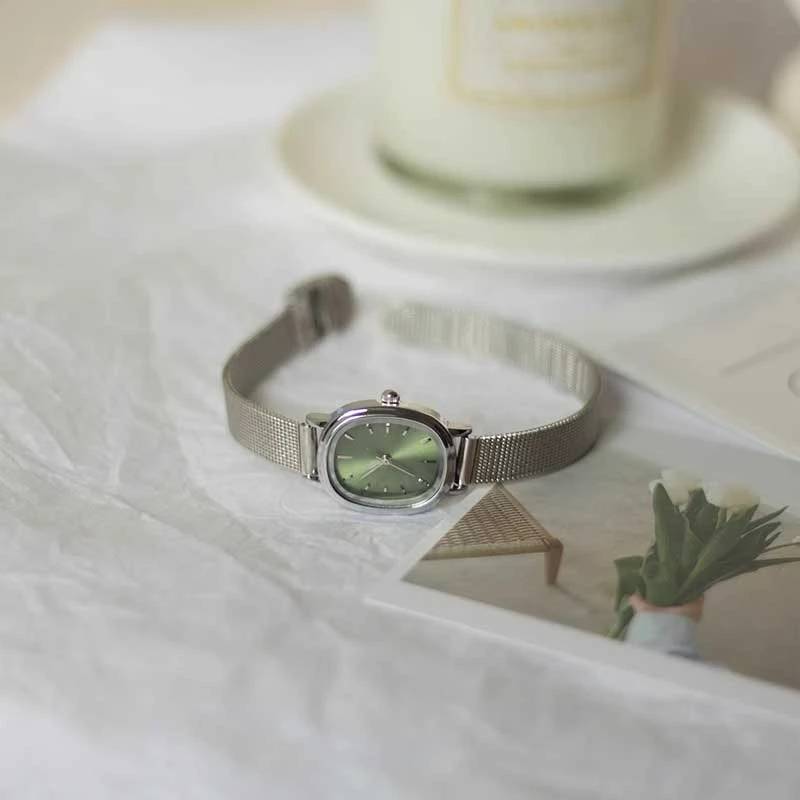 ins轻奢精致手表气质小众时尚复古简约腕表小巧百搭清新小方表