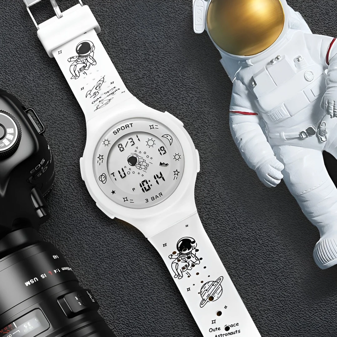 艾橙宇太空人手表ins高颜值学生韩版多功能50M电子手表男女学生