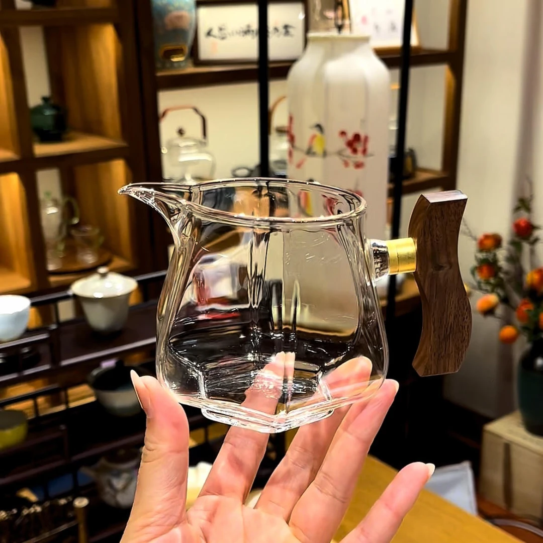 鑫凤祥木把公道杯高硼硅耐热玻璃六角公杯手工高档分茶器功夫匀杯