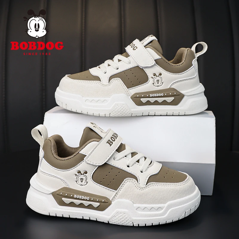 巴布豆男童板鞋2025春秋季新款皮面防水中大童百搭休闲儿童运动鞋