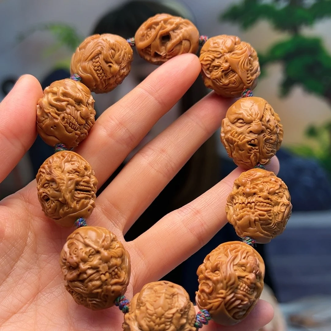 橄榄核核雕骑****阳橄榄核