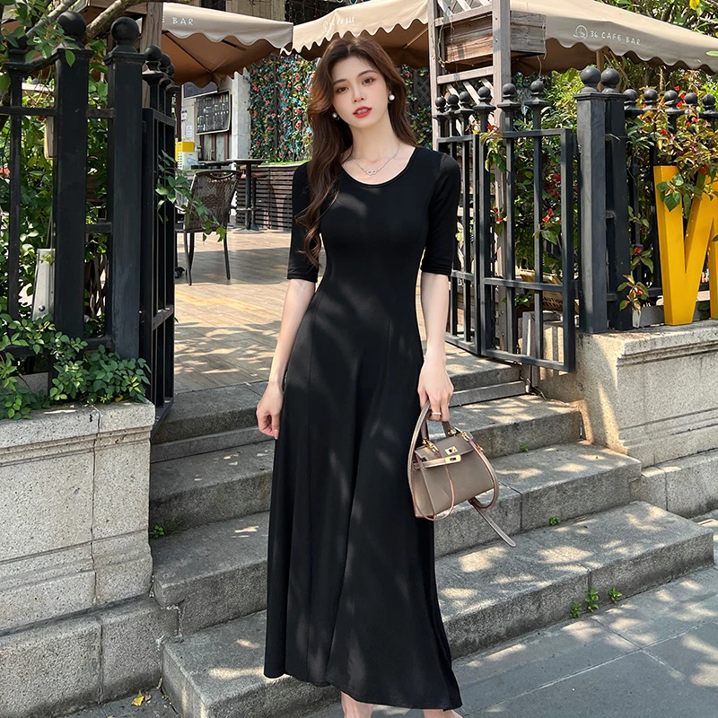 莫代尔连衣裙女士修身内搭大摆裙2025春夏季小黑裙女装显瘦长裙子