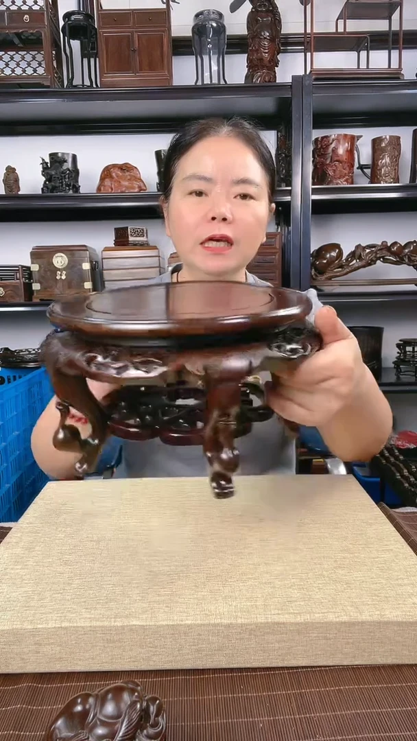 【闪购商品】木3019老李红木工艺品