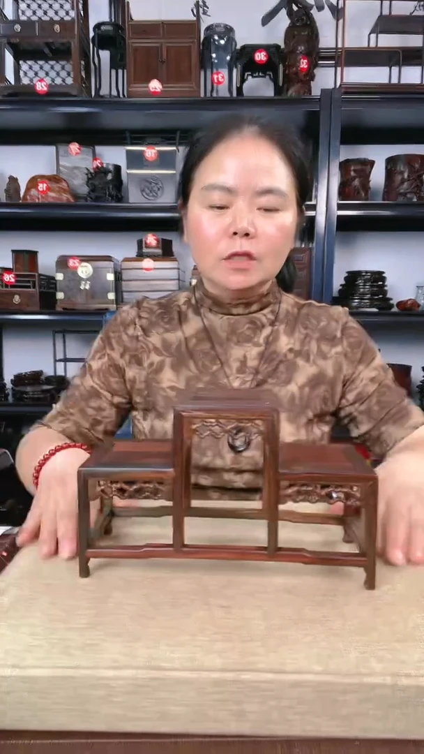 【闪购商品】木瑕疵642老李红木工艺品