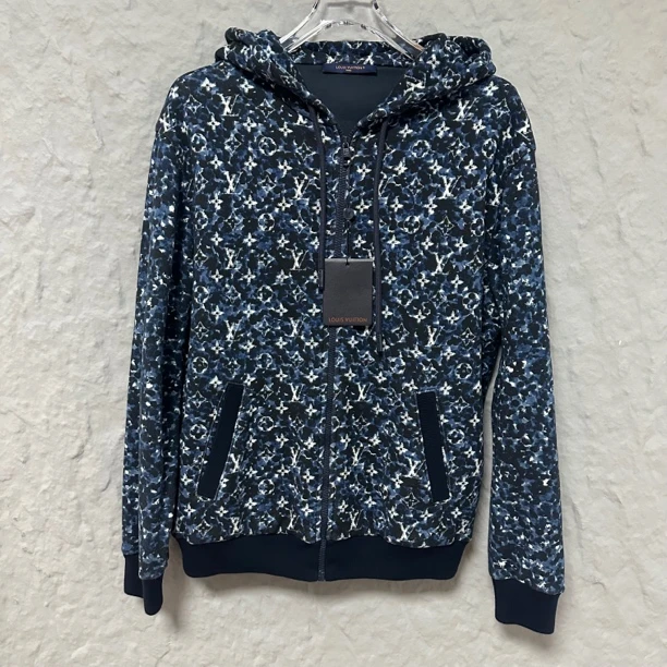 全新未使用 LouisVuitton/路易威登 满印连帽长袖蓝色 L码 MD1070