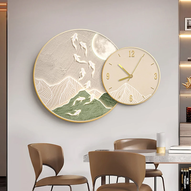 九鱼图餐厅装饰画轻奢高档钟表挂钟组合画肌理感客厅挂画饭厅壁画