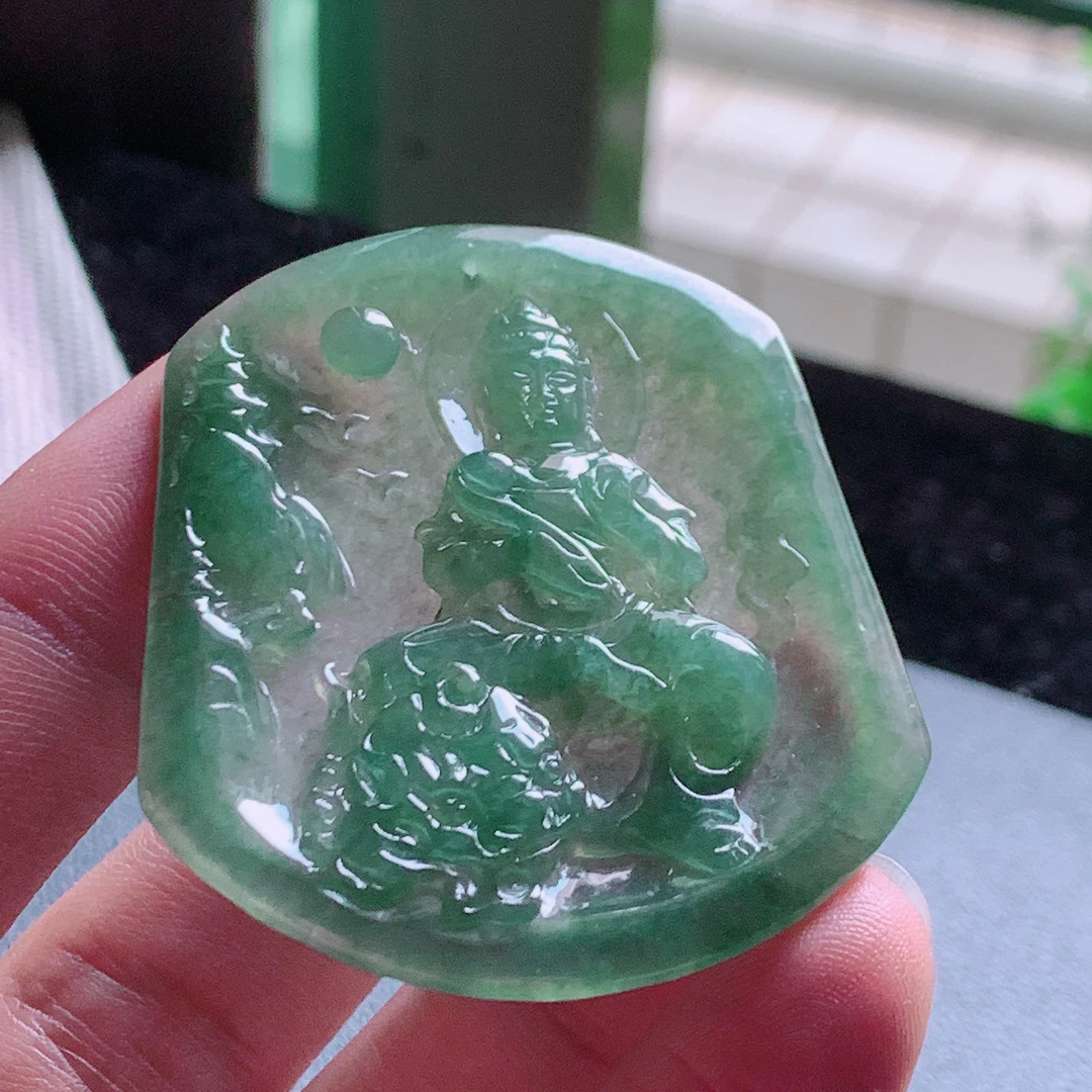 缅甸A货冰种满绿文殊菩萨观音挂件吊坠尺寸54x46.5x3.8左右