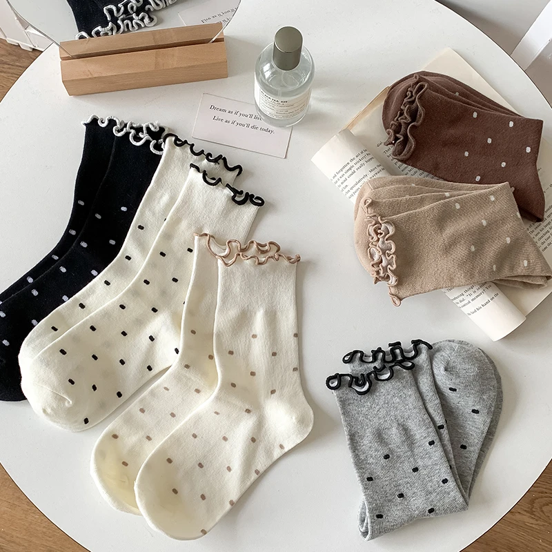 复古波点袜子女春秋ins潮日系学院风甜美棉袜可爱木耳花边堆堆袜