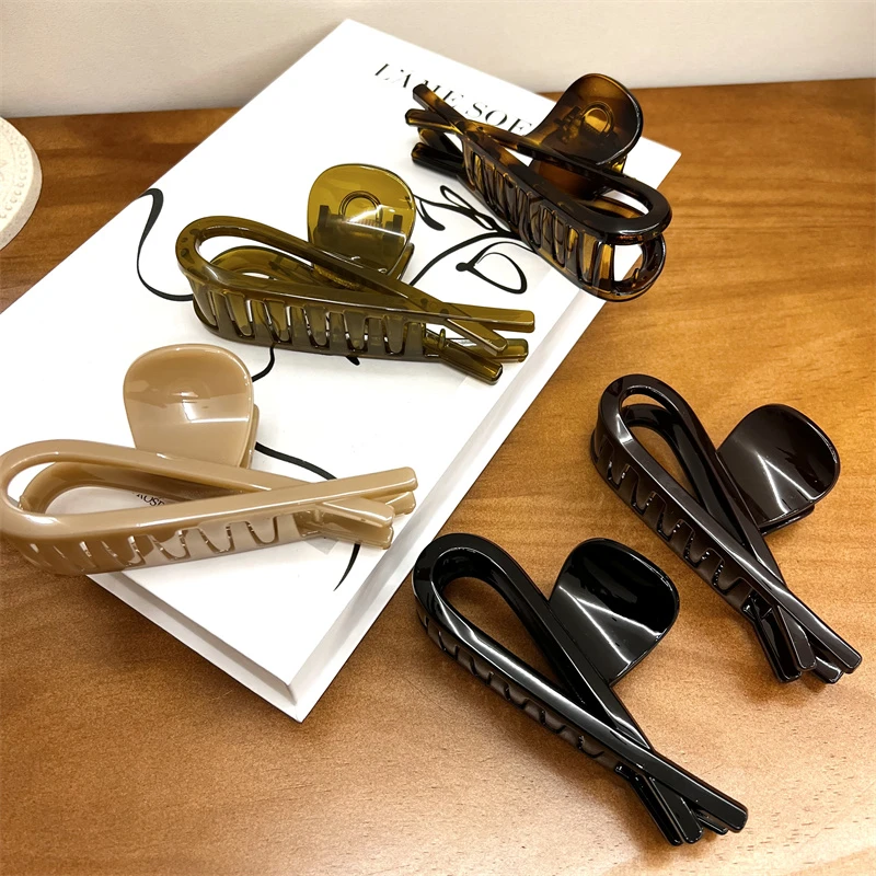 简约复古水滴亚克力大号发夹女夏气质高级感后脑勺盘发抓夹鲨鱼夹