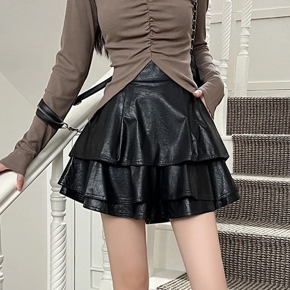 高腰蛋糕裙PU皮半身裙裤女秋季气质黑色显瘦遮胯蓬蓬百褶包臀短裙