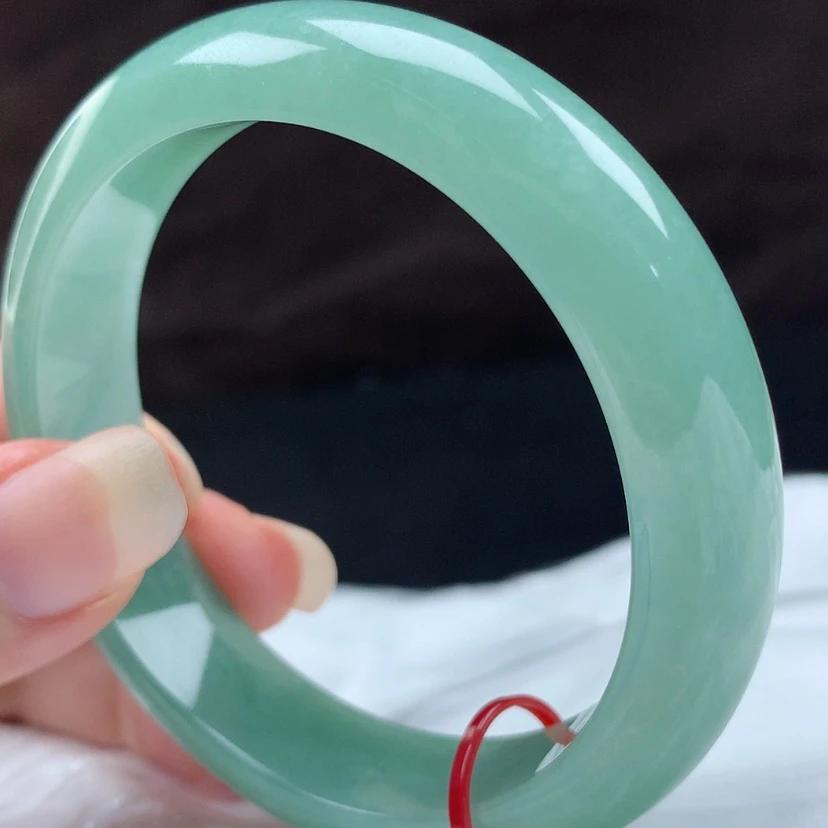 【闪购商品】翡翠手镯未镶嵌96216，