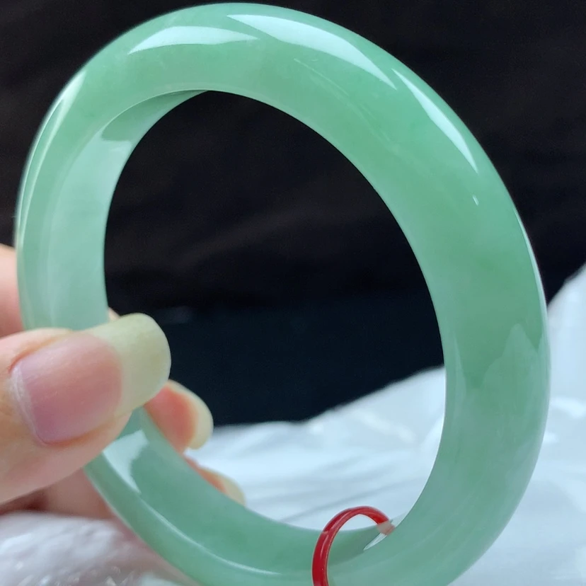 【闪购商品】翡翠手镯未镶嵌96195，