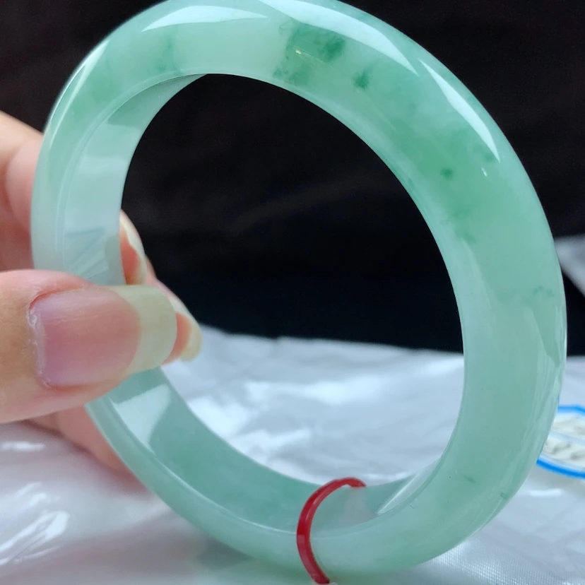 【闪购商品】翡翠手镯未镶嵌简**乐23357，
