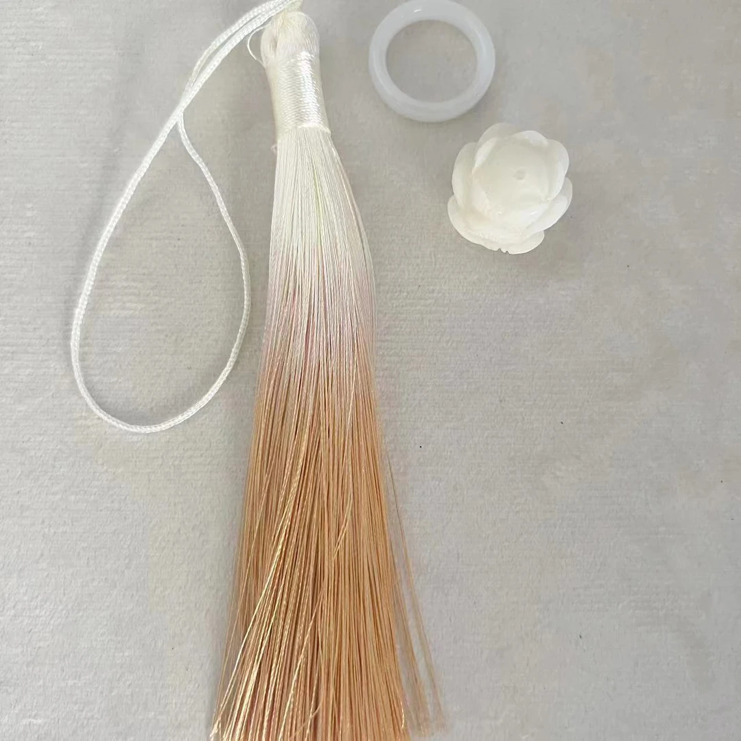 黄色流苏+树脂跑环+树脂莲花
