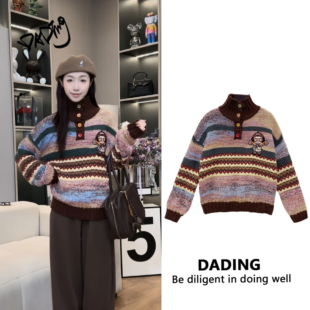 DADING秋冬新款立领休闲宽松卡通套头毛衣井9262A