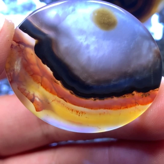 玛瑙/玉髓吊坠(不含链)未镶嵌庄**蝶