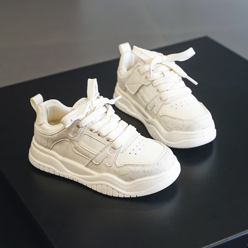 2024年春秋最新款男女同款休闲鞋防滑透气时尚童鞋小中大童鞋板鞋