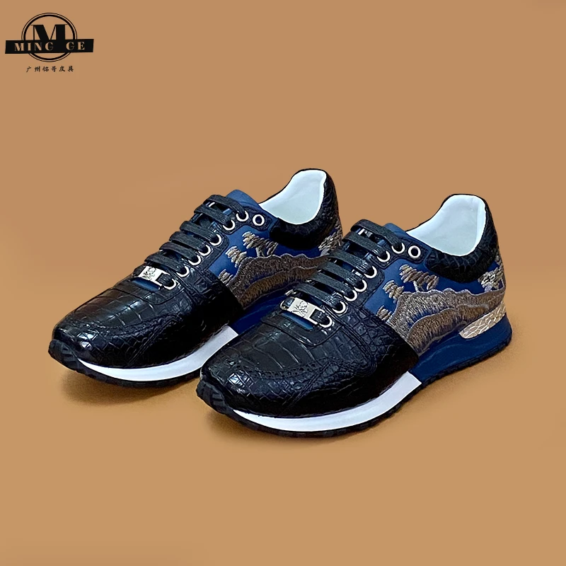 铭哥新款国潮风山水画时尚潮流男士鳄鱼皮商务休闲鞋运动舒适百搭
