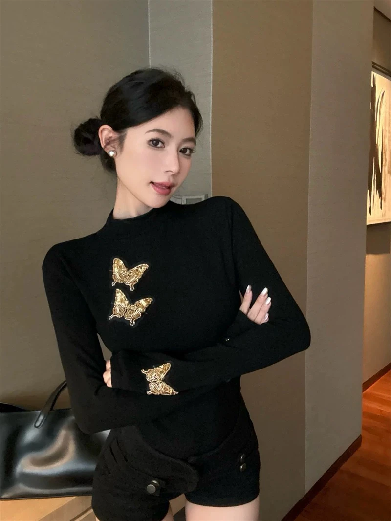 蝴蝶刺绣串珠重工加绒半高领长袖T恤