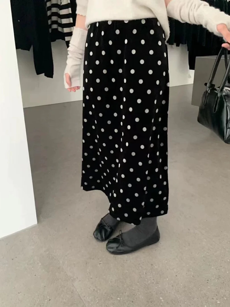 复古丝绒波点半身裙韩系黑色直筒裙子高级感