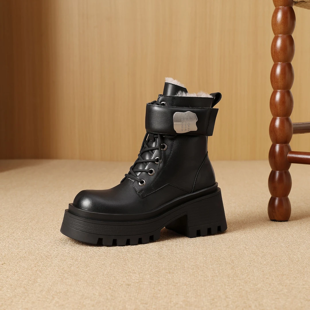 2024冬季新款马丁鞋羊羔毛鞋