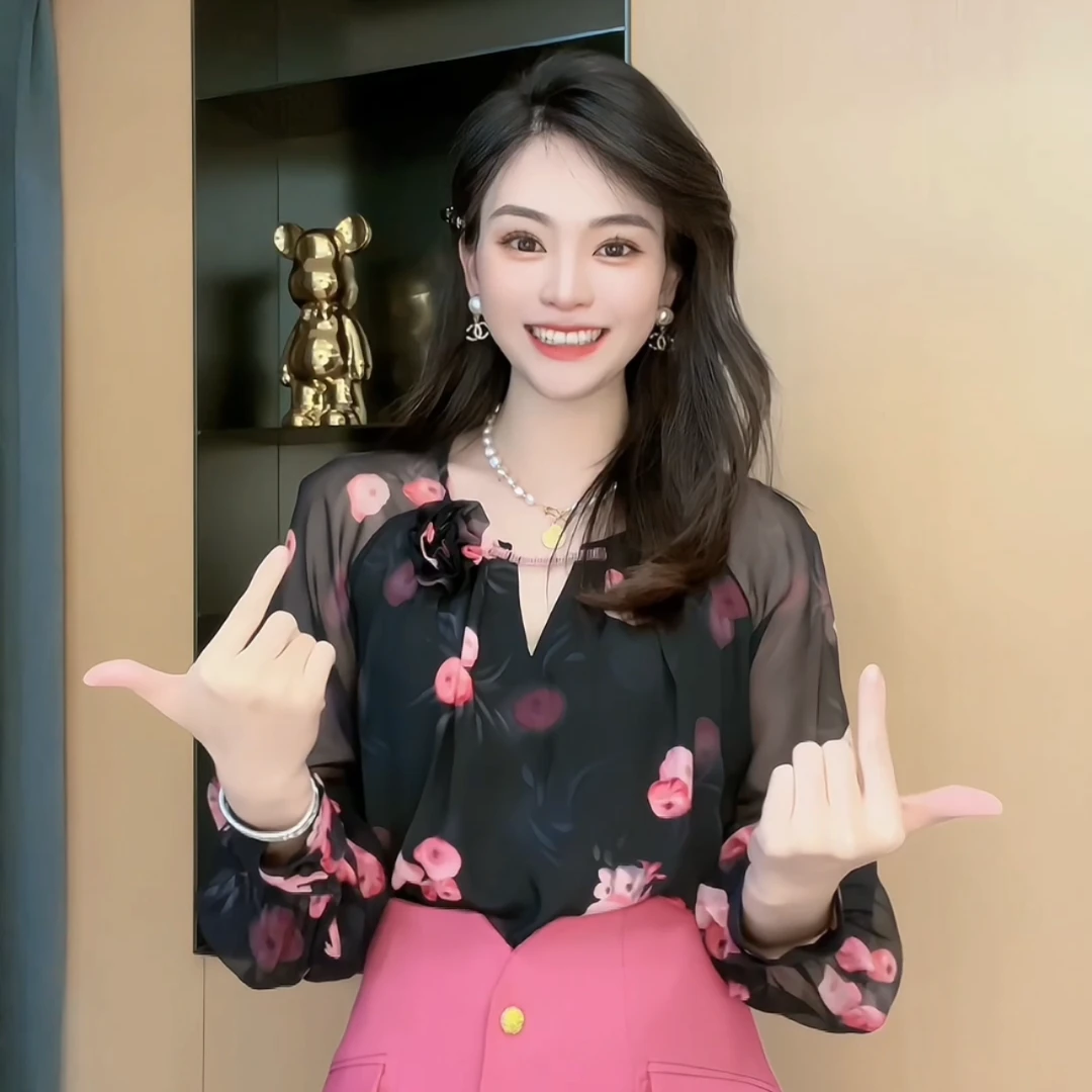 【深圳米熙儿】桑蚕丝气质百搭黑花印花衬衫衬衣WQX167