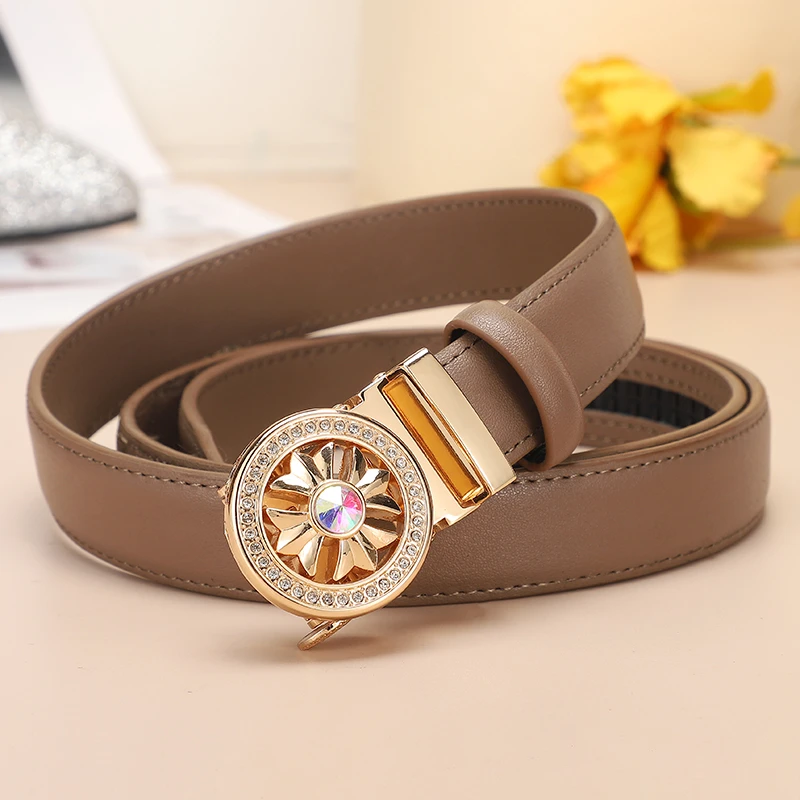 新款女士皮带时尚简约百搭高档真皮灰色腰带女自动扣休闲商务裤带