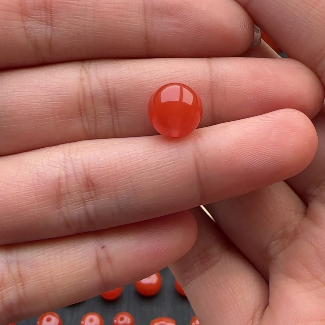 【闪购商品】南红玛瑙圆珠：10.0未镶嵌心*