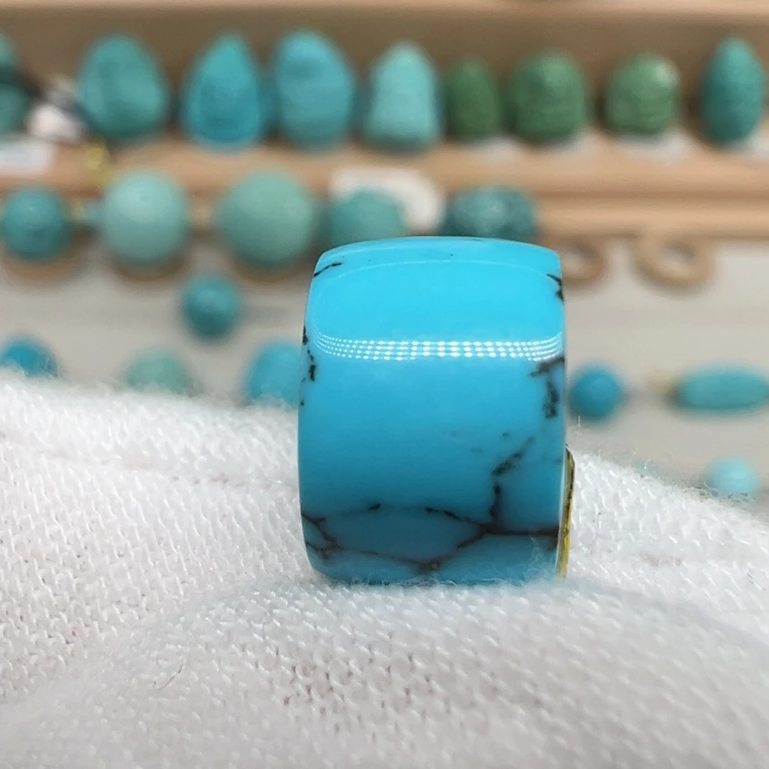 绿松石配饰未镶嵌10.1