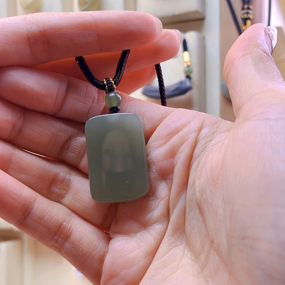 和田玉吊坠(赠链)未镶嵌