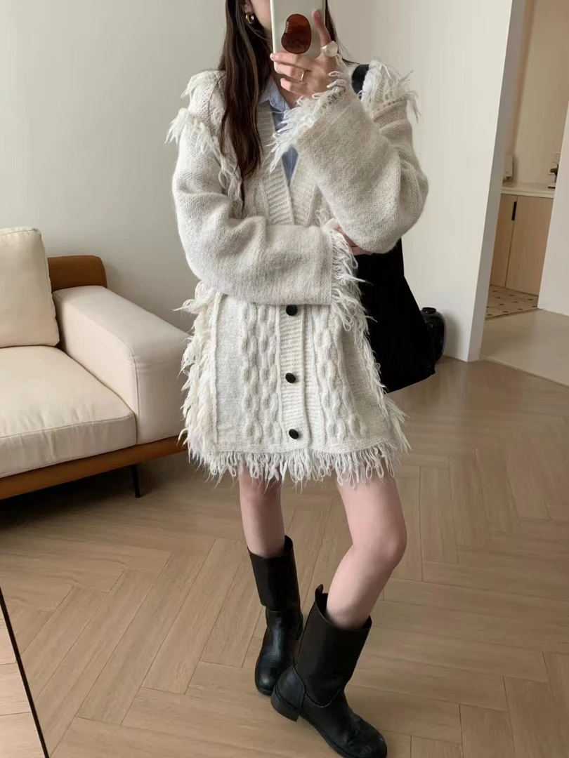 蕾蕾家欧货宽松大版立体钩花毛边流苏毛衣开衫