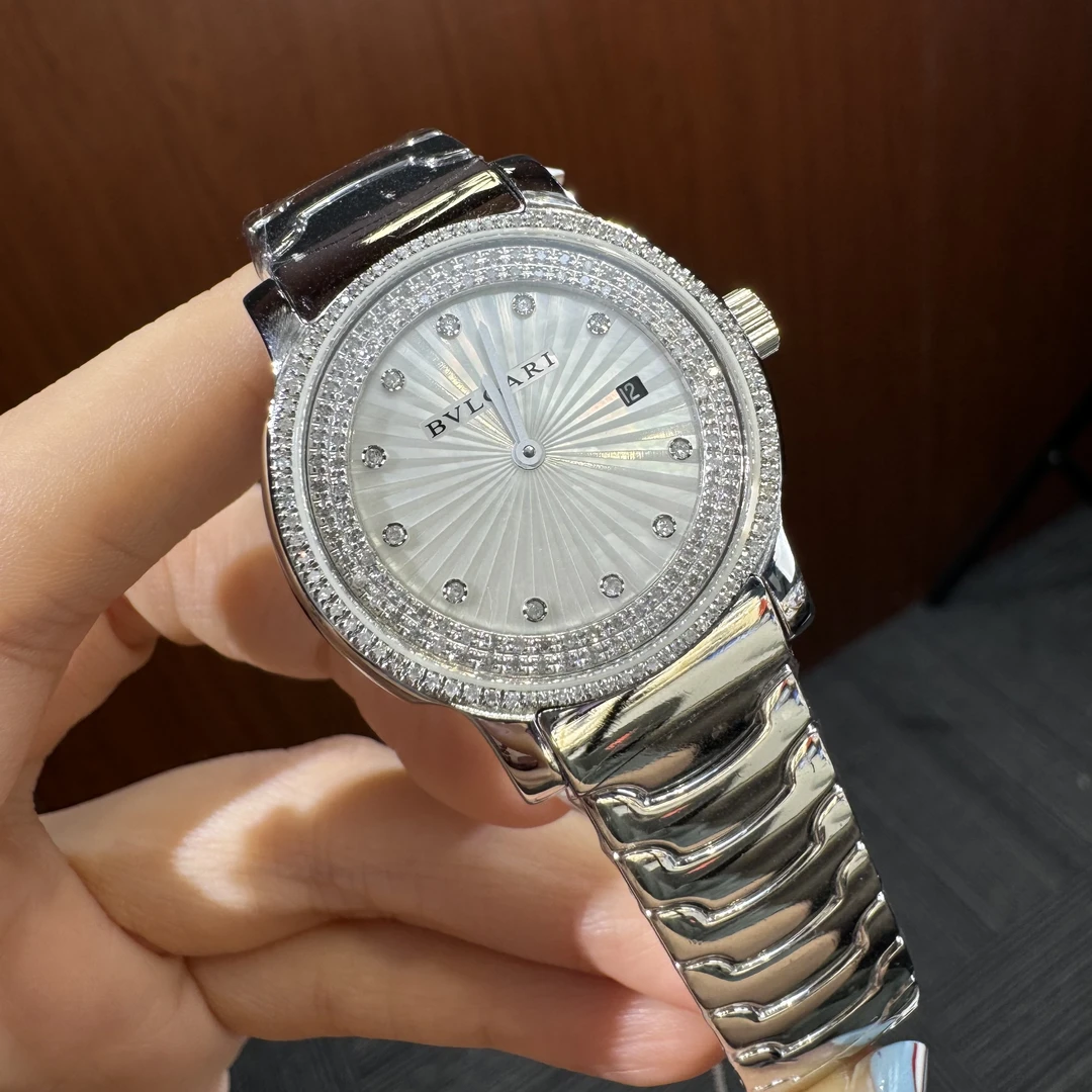 99新 BVLGARI/宝格丽 SOLO TEMPO系列女表/WHT023984/后钻/石英